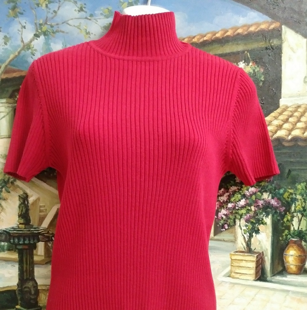 Preview International Turtle Neck Woman Red Top. Knitted Top for Woman.